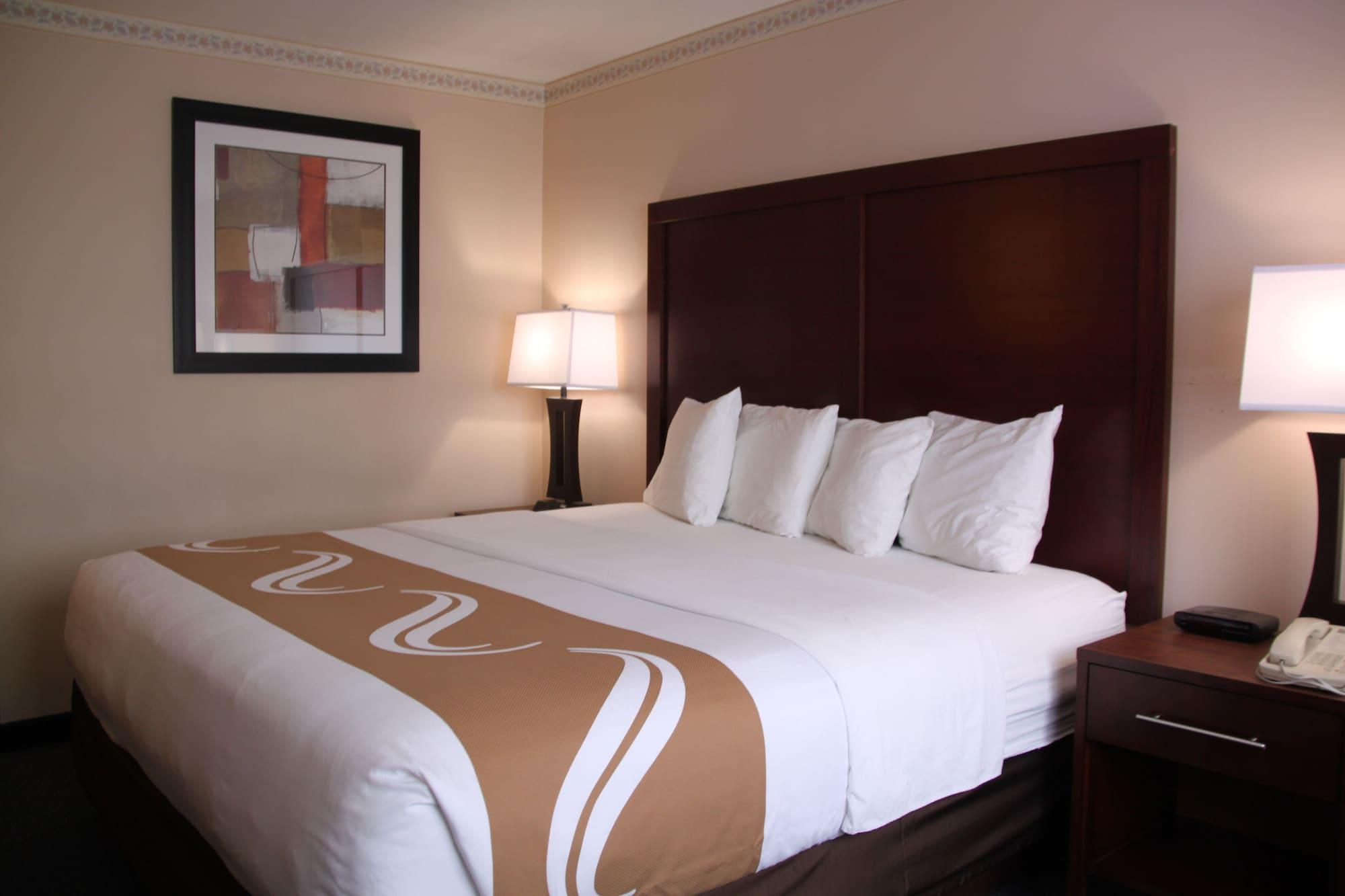 Quality Inn Cortland - University Area Buitenkant foto