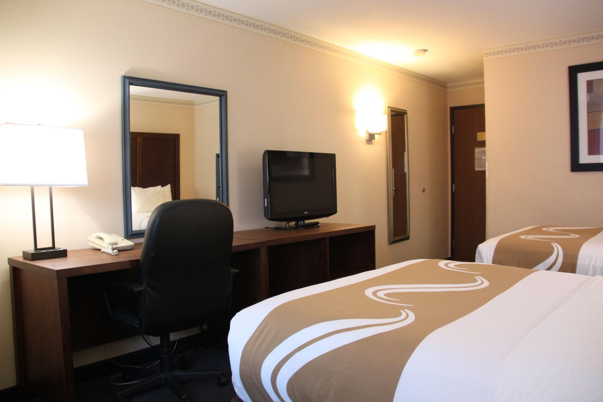 Quality Inn Cortland - University Area Buitenkant foto
