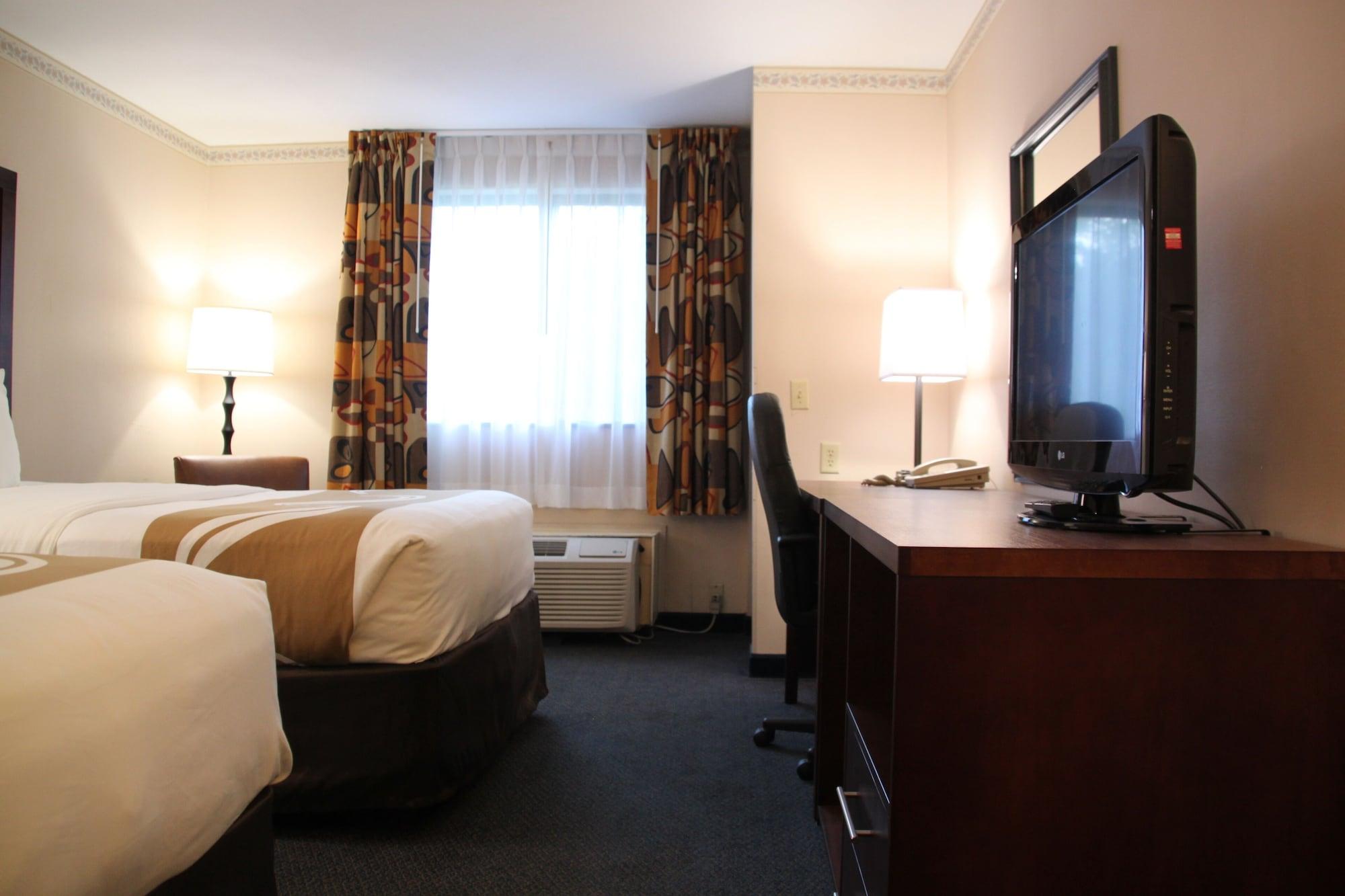 Quality Inn Cortland - University Area Buitenkant foto