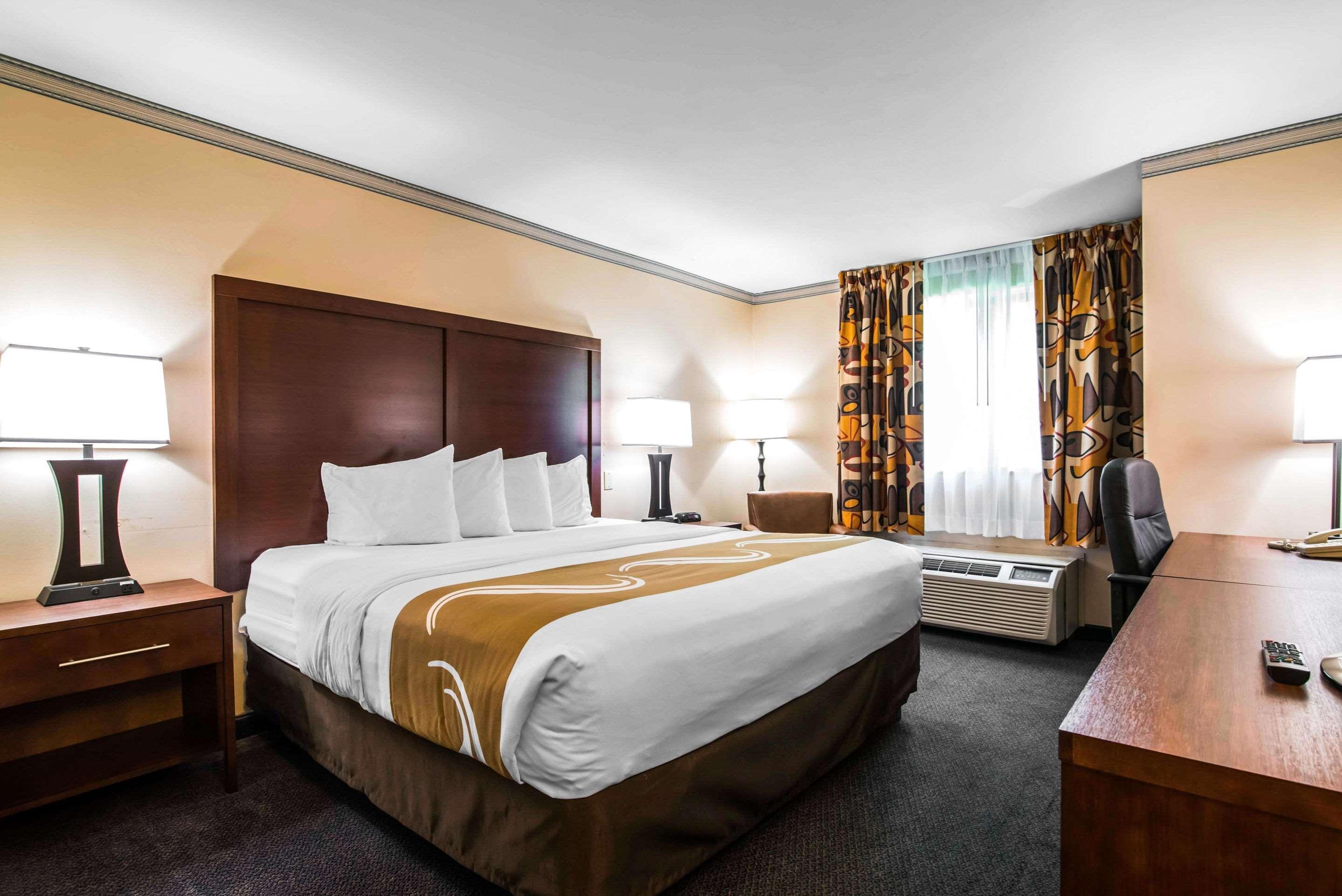 Quality Inn Cortland - University Area Buitenkant foto