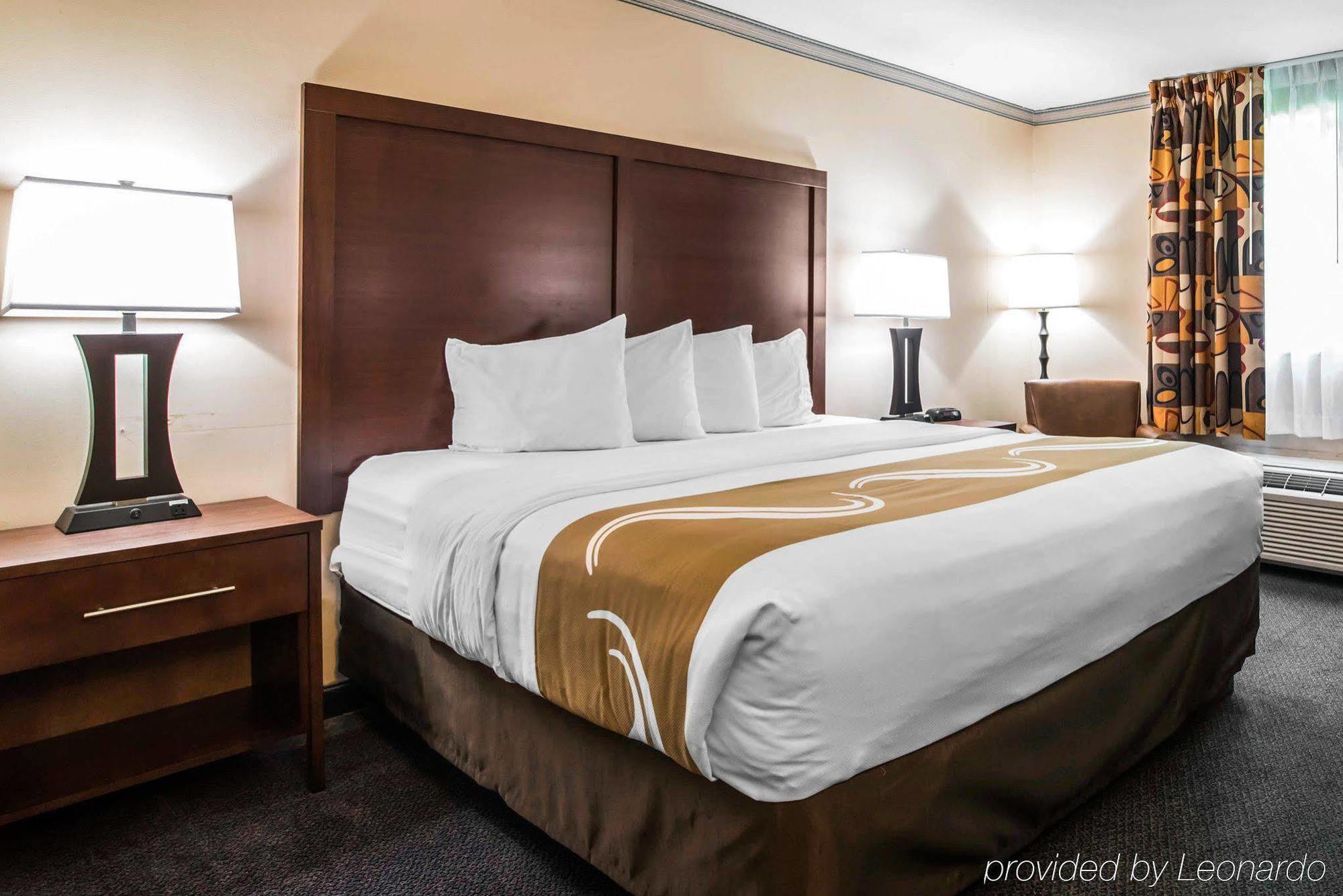 Quality Inn Cortland - University Area Buitenkant foto